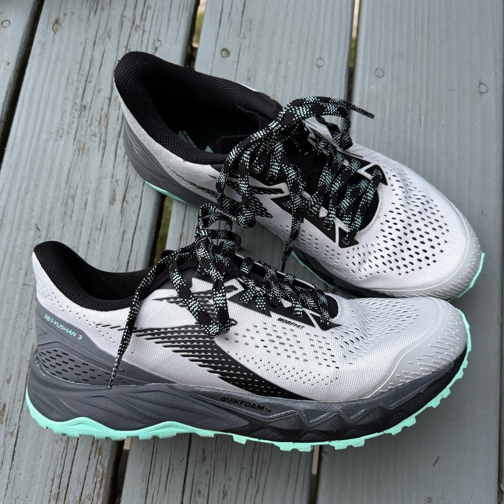 361 Degrees Yushan 3 Trail Running Shoes Women’s 11 White Black Lace Up Hiking